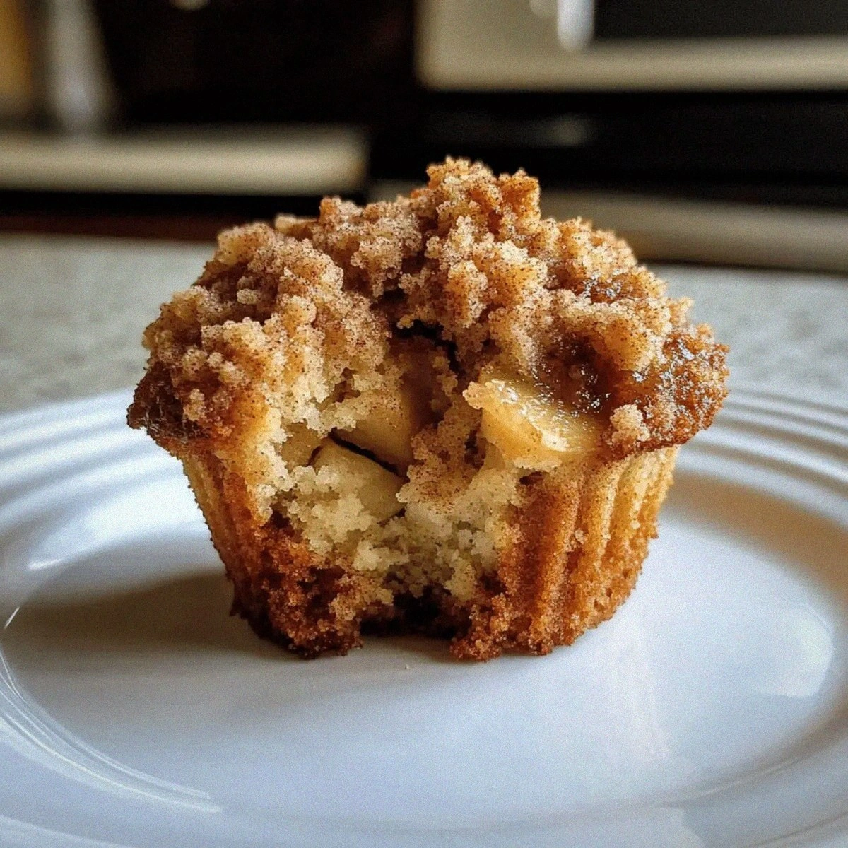 Divine Apple Cinnamon Streusel Muffins That Warm Your Soul