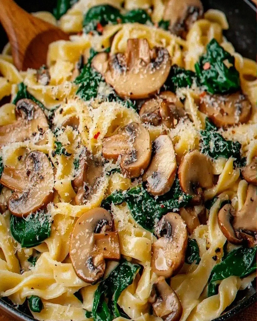 Parmesan Spinach Mushroom Pasta Skillet Recipe Easy